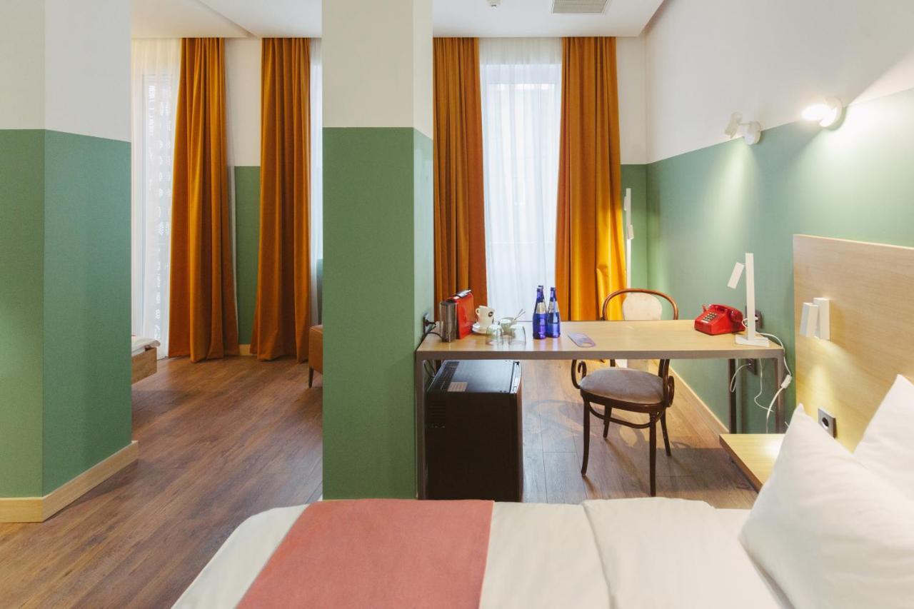 G.Vino Boutique Hotel Тбилиси Номер фото